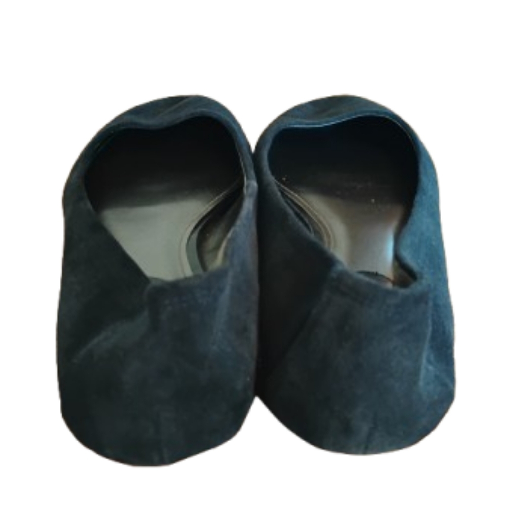 Women's Shoes size 10 St. John's Bay Elegant Blue Suede Flats - Picture 2 of 5